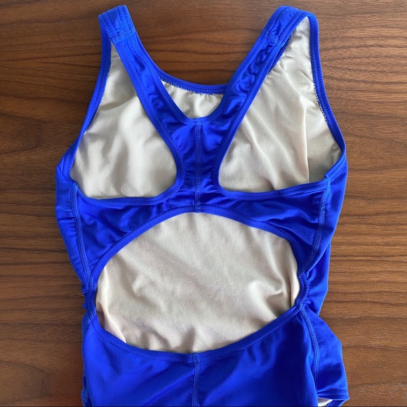 TYR Solid Maxfit Swimsuit Royal II - 34 Blue - Picture 5 of 7